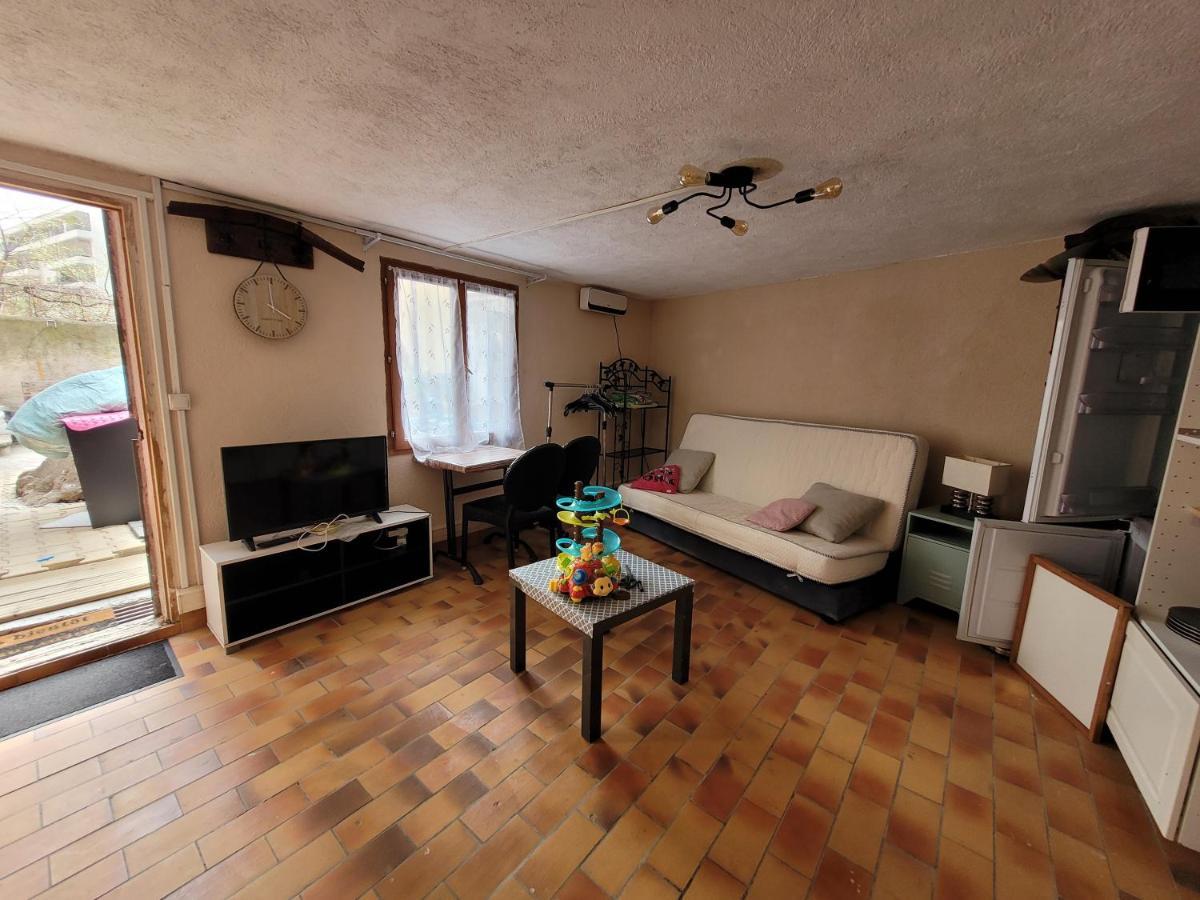 Superbe Studio Proches Toutes Commodites Place Du Marche De St Roch Apartman Nizza Kültér fotó