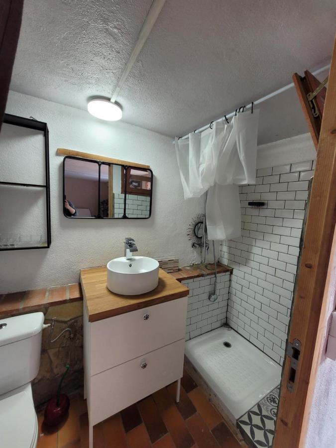 Superbe Studio Proches Toutes Commodites Place Du Marche De St Roch Apartman Nizza Kültér fotó