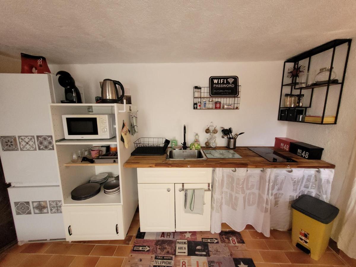Superbe Studio Proches Toutes Commodites Place Du Marche De St Roch Apartman Nizza Kültér fotó